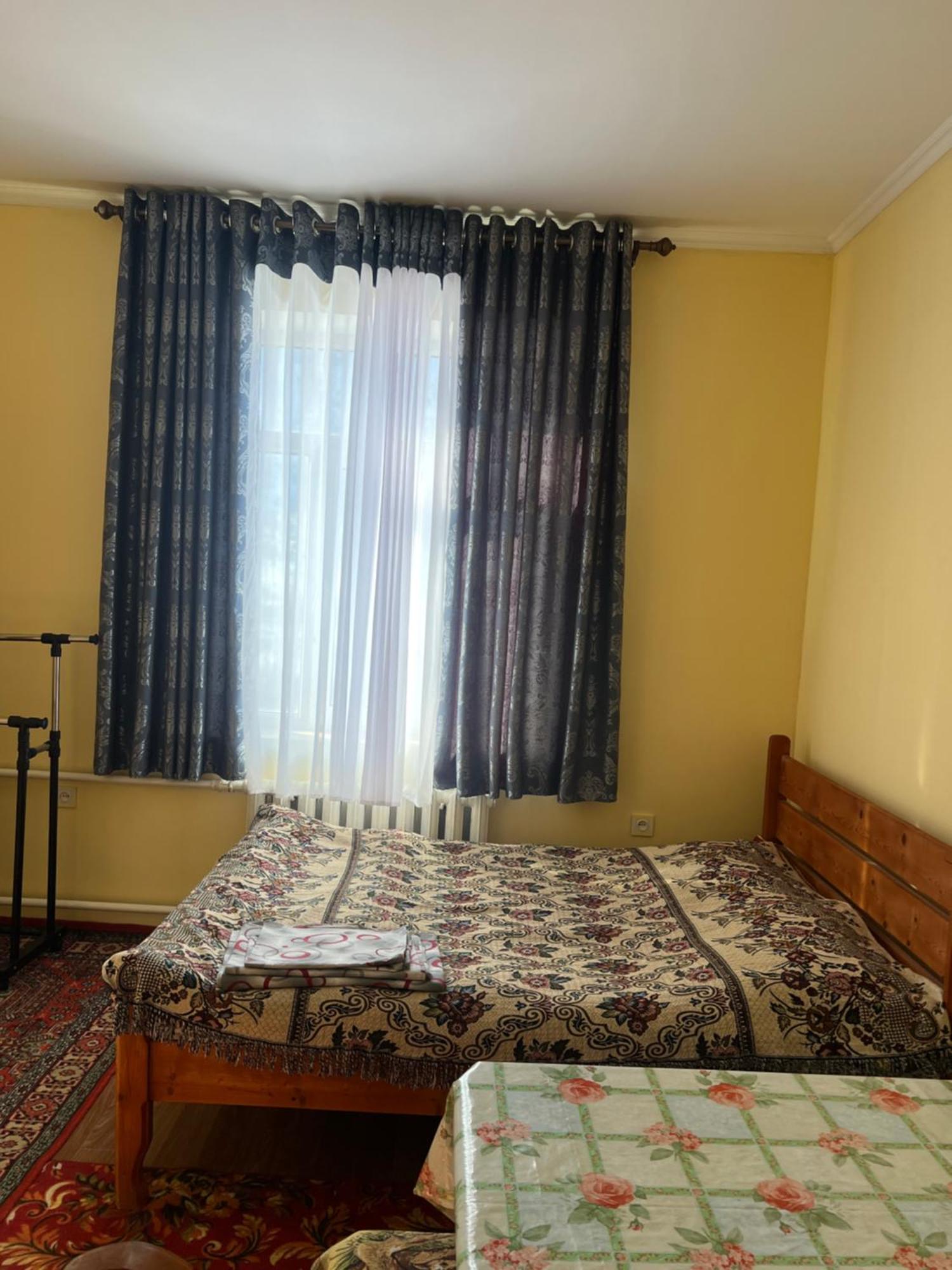 Ozon Guest House Karakol Esterno foto